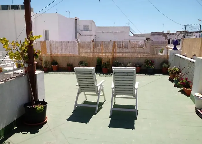 Konukevi Espana Cadiz